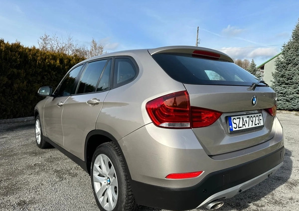BMW X1 cena 49999 przebieg: 149500, rok produkcji 2014 z Zawiercie małe 596